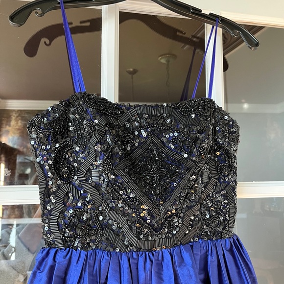 Navy Beaded Formal Gown - Picture 3 of 5